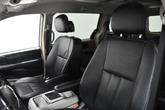 Thumbnail of 2016 Cashmere / Sandstone Pearlcoat Chrysler Town & Country