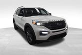 Thumbnail of 2022 Star White Ford Explorer