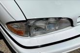 Thumbnail of 1995 White Pontiac Bonneville