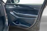Thumbnail of 2024 Metallic Jeep Grand Cherokee L