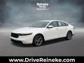 Photo of 2023 White Honda Accord