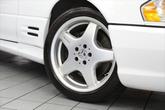 Thumbnail of 2001 Glacier White Mercedes-Benz SL-Class