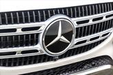 Thumbnail of 2025 Polar White Mercedes-Benz GLE 450e