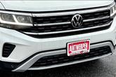 Thumbnail of 2023 Opal White Pearl Effect Volkswagen Atlas