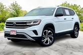 Thumbnail of 2023 Opal White Pearl Effect Volkswagen Atlas