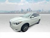 Photo of 2015 Majestic White INFINITI QX60