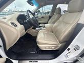 Thumbnail of 2015 Majestic White INFINITI QX60