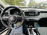 Thumbnail of 2017 Snow White Pearl Kia Sorento