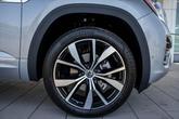 Thumbnail of 2025 Silver Mist Metallic Volkswagen Atlas