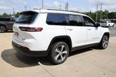 Thumbnail of 2025 Bright White Clearcoat Jeep Grand Cherokee L