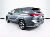 Thumbnail of 2021 Gray Toyota Highlander