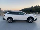 Thumbnail of 2022 Crystal White Pearl Subaru Outback