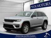 Photo of 2024 Silver Zynith Jeep Grand Cherokee
