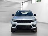 Thumbnail of 2025 Silver Zynith Jeep Grand Cherokee