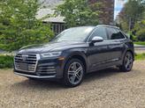 Photo of 2018 Blue Audi SQ5