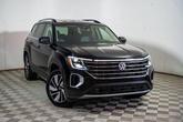 Thumbnail of 2024 Deep Black Pearl Effect Volkswagen Atlas