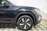 Thumbnail of 2024 Deep Black Pearl Effect Volkswagen Atlas