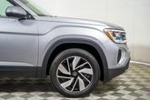 Thumbnail of 2024 Silver Bird Metallic Volkswagen Atlas