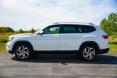 Thumbnail of 2023 Opal White Pearl Effect Volkswagen Atlas