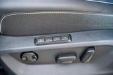 Thumbnail of 2025 Opal White Pearl Effect Volkswagen Atlas Cross Sport