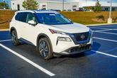 Thumbnail of 2022 White Nissan Rogue