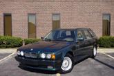 Photo of 1994 Green BMW 530