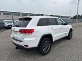 Thumbnail of 2019 Bright White Clearcoat Jeep Grand Cherokee