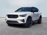 Photo of 2026 Crystal White Volvo XC40