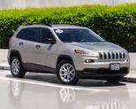 Photo of 2015 Gold Jeep Cherokee