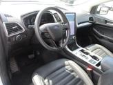 Thumbnail of 2022 Oxford White Ford Edge