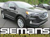 Photo of 2022 Forged Green Metallic Ford Edge