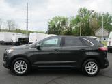 Thumbnail of 2022 Forged Green Metallic Ford Edge