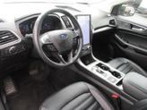 Thumbnail of 2022 Forged Green Metallic Ford Edge