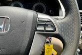 Thumbnail of 2015 White Diamond Pearl Honda Odyssey