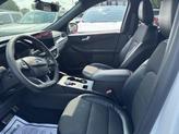 Thumbnail of 2023 Oxford White Ford Escape