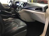 Thumbnail of 2022 Brilliant Black Crystal Pearlcoat Chrysler Pacifica