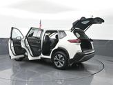 Thumbnail of 2021 Pearl White Tricoat Nissan Rogue