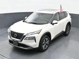Thumbnail of 2021 Pearl White Tricoat Nissan Rogue