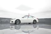 Thumbnail of 2022 Pearl White Tricoat Nissan Altima