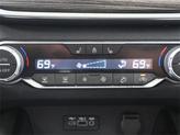 Thumbnail of 2022 Pearl White Tricoat Nissan Altima