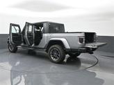 Thumbnail of 2020 Billet Silver Metallic Clearcoat Jeep Gladiator