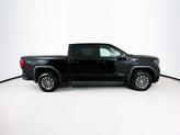Thumbnail of 2022 Onyx Black GMC Sierra 1500