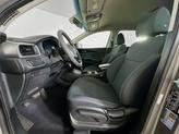 Thumbnail of 2019 Titanium Silver Kia Sorento