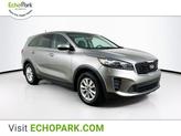 Photo of 2019 Titanium Silver Kia Sorento