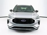 Thumbnail of 2023 Iconic Silver Metallic Ford Escape