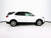 Thumbnail of 2022 Summit White Chevrolet Equinox