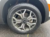 Thumbnail of 2022 Snow White Pearl Kia Seltos