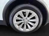 Thumbnail of 2020 Pearl White Multi-Coat Tesla Model X