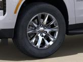 Thumbnail of 2025 Iridescent Pearl Tricoat Chevrolet Suburban