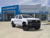 Photo of 2026 Summit White Chevrolet Colorado